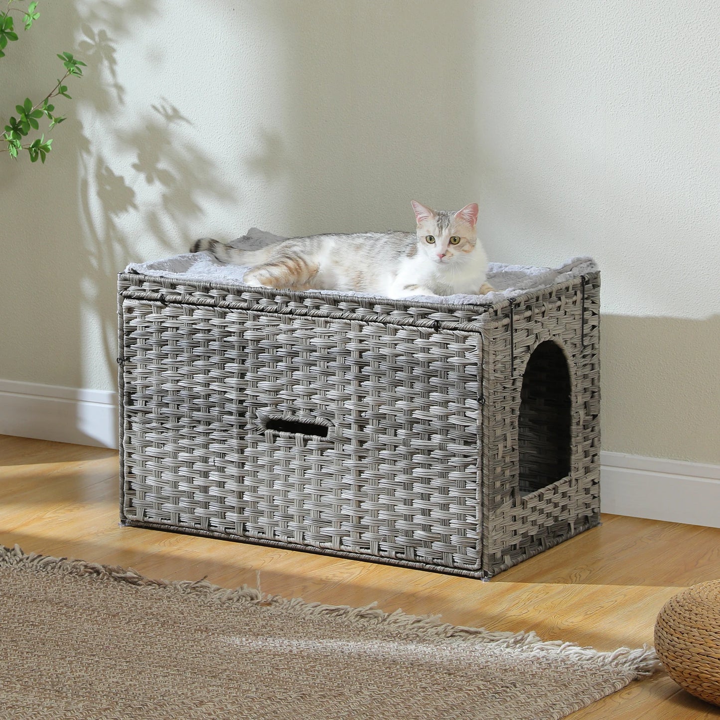 Rattan Cat Litter Box.