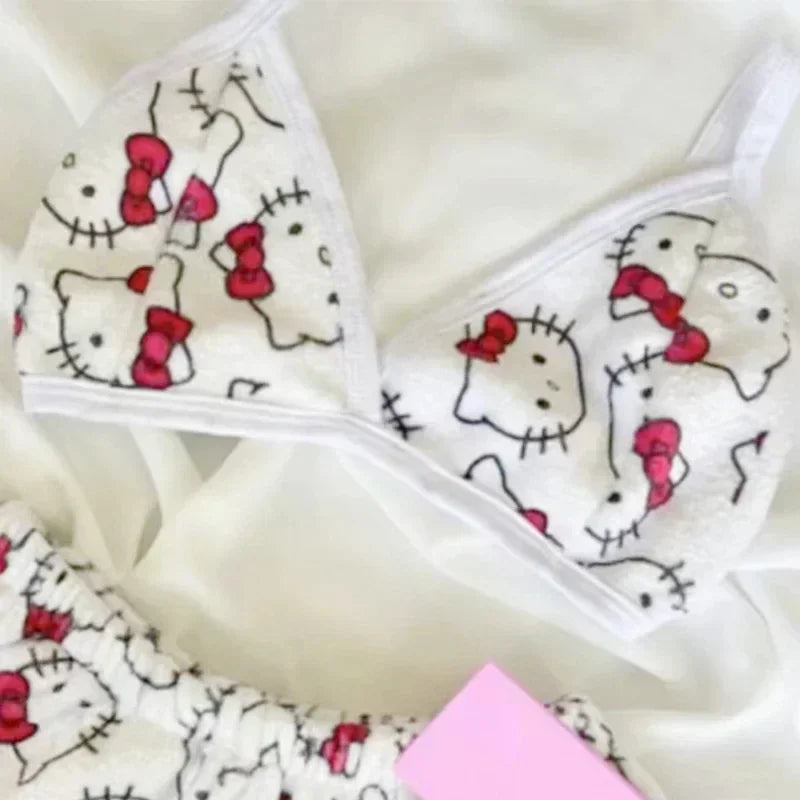 Sanrio Cartoon Hello Kitty Loose Ladies Pajama.