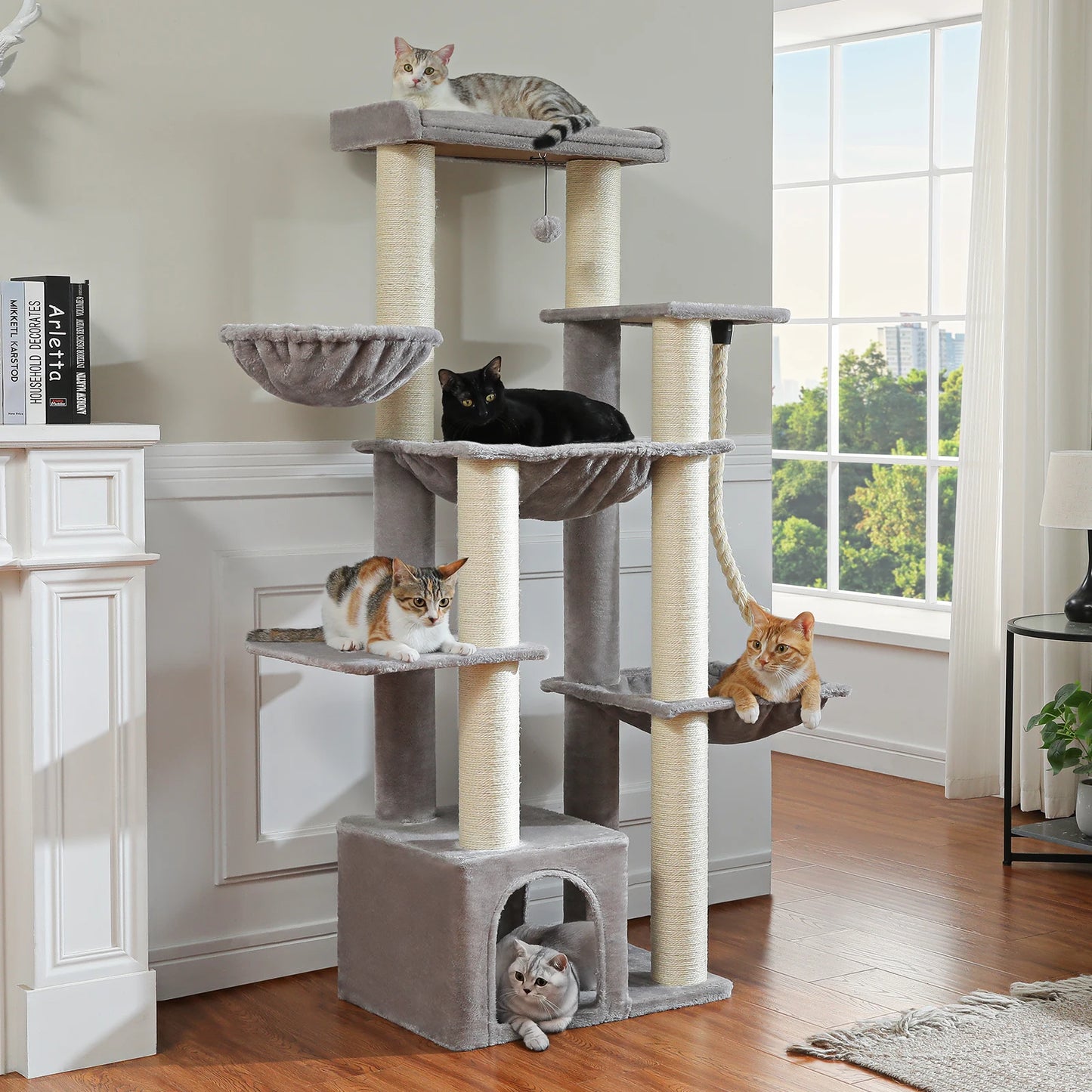 Large Cat Tree.