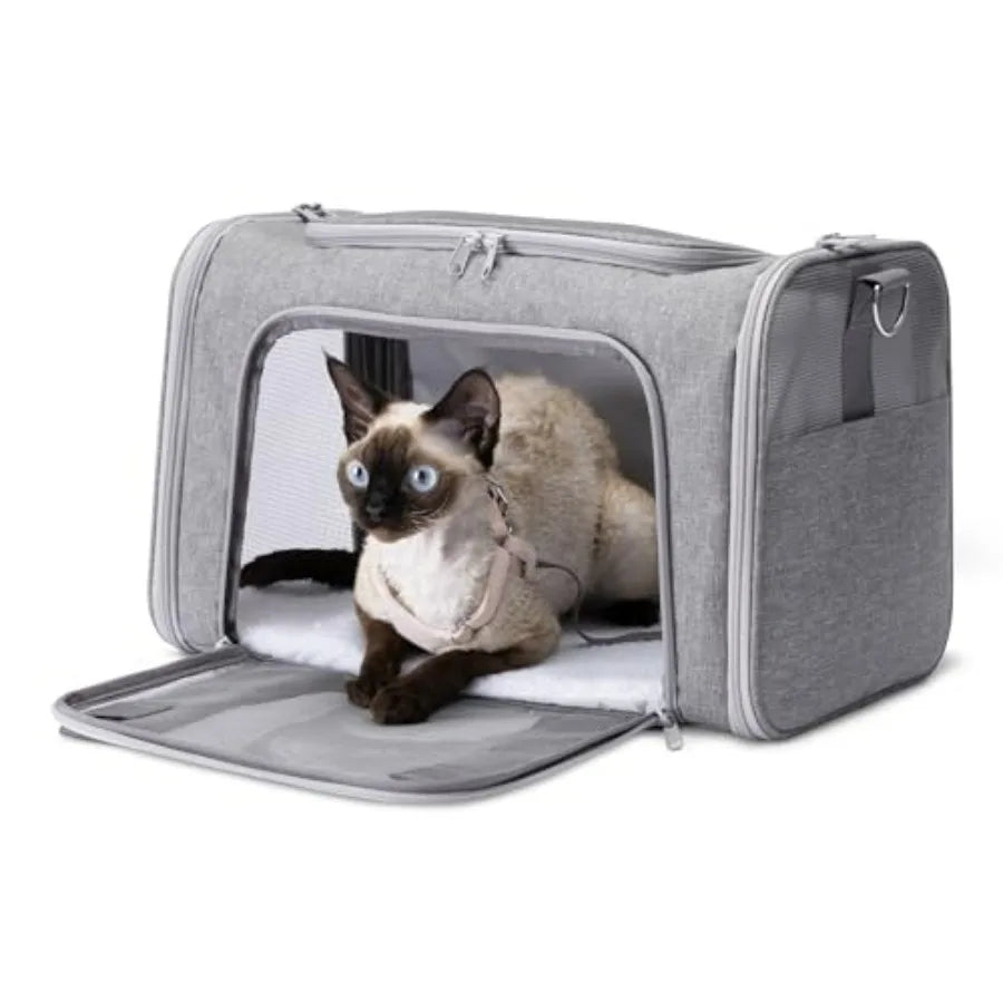 Soft Cat and Dog Carrier.
