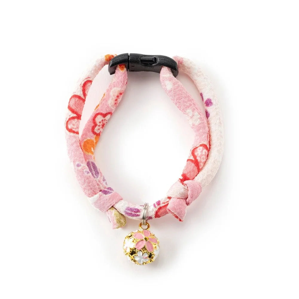Adjustable Sakura Cat Collar.