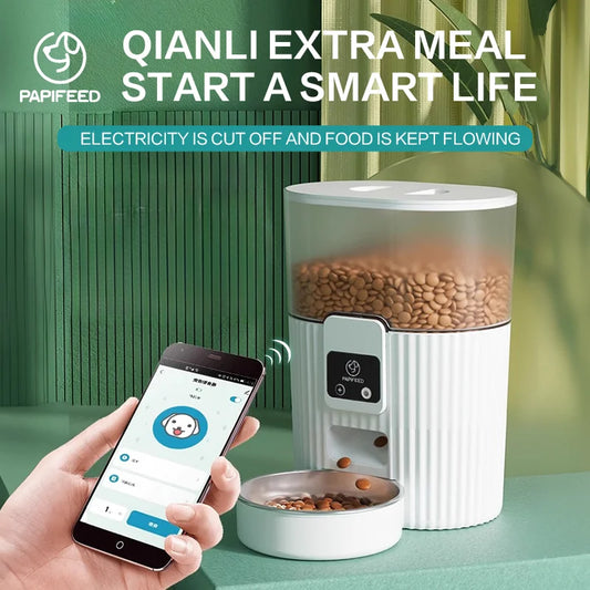 Cat Automatic Feeder.