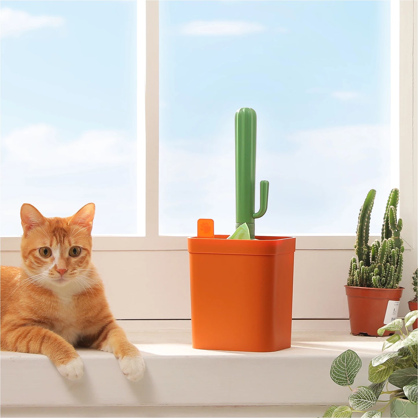 Cactus Cat Litter Scooper.