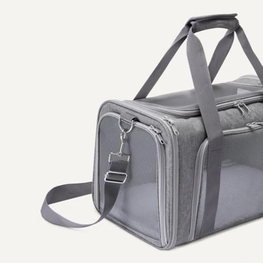 Soft Cat and Dog Carrier.