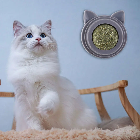 Rotatable Catnip Ball.