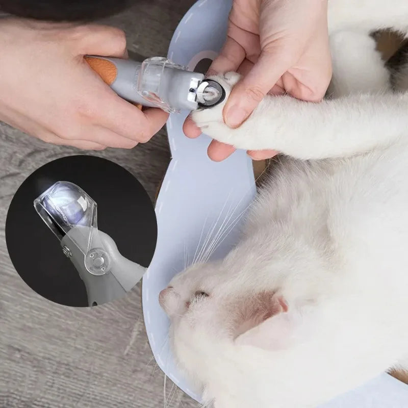 LED Light Pet Nail Clipper.
